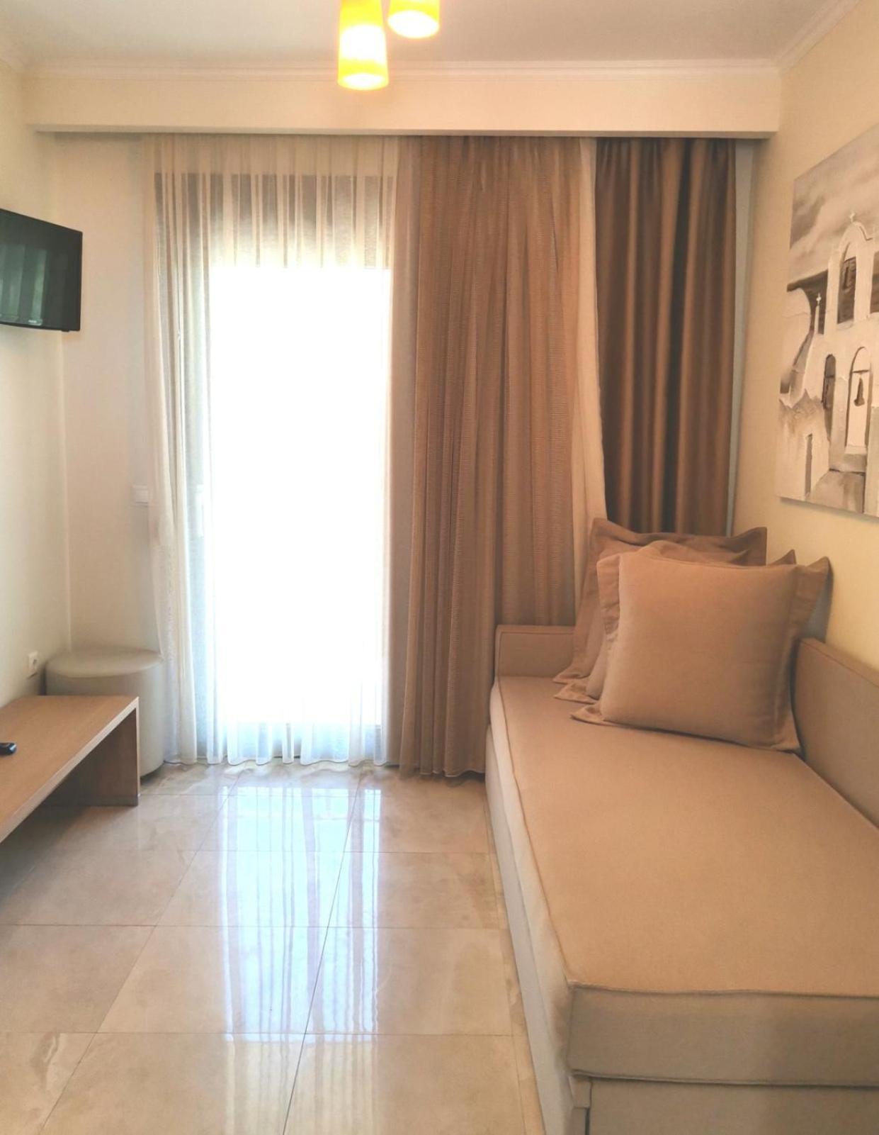 Artemis Plaza Aparthotel Agia Paraskevi  Exterior photo